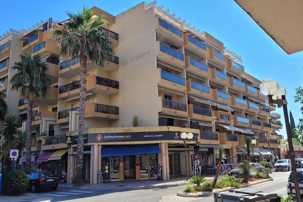 Appart Le Lavandou Esterno foto